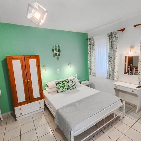 Menta Aparthotel