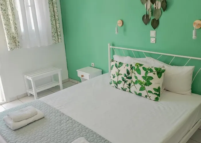 Ξενοδοχείο με διαμερίσματα Menta 3*